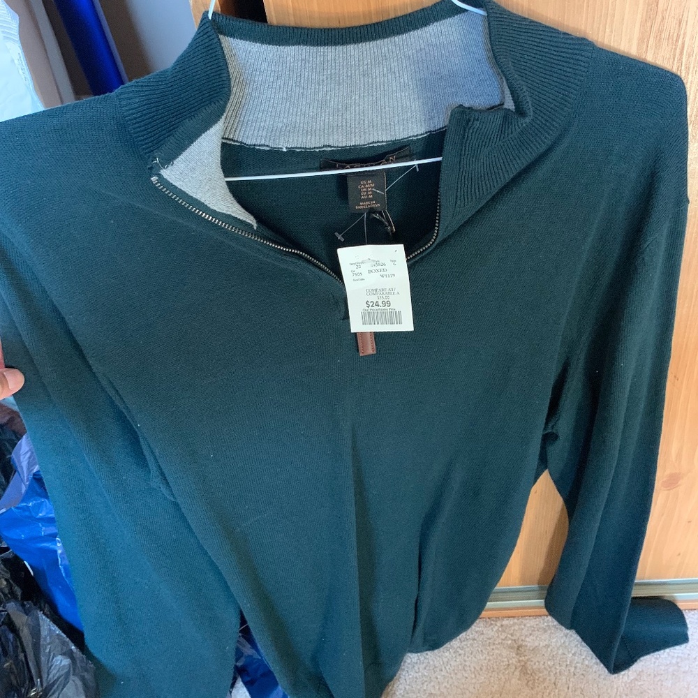 Men's Lachlan Zip Up Sweater Dark Green Size Medium (NEW With tags)